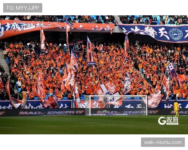 海牛主场门将郭嘉宇脱手失误，兰克尔泽补射制胜