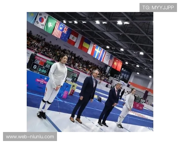 帕尔马击剑世界杯落幕,意大利选手法瓦雷托与捷克选手肖佩尼奇分获男女花剑金牌