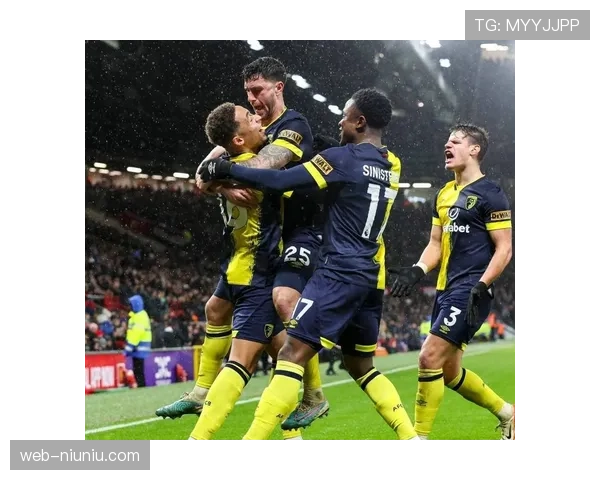 伯恩茅斯4-4曼联,克鲁皮85分钟扳平引爆主场 伯恩茅斯4-4曼联,克鲁皮85分钟扳平引爆主场