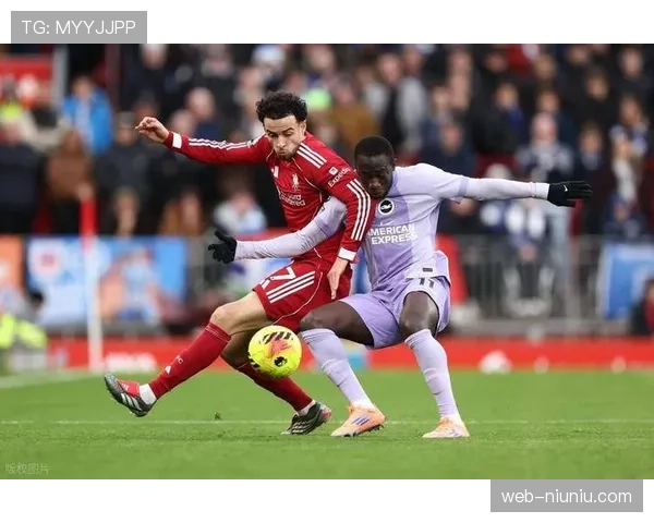 利物浦迎战狼队，萨拉赫与索博斯莱缺阵，埃基蒂克状态火热